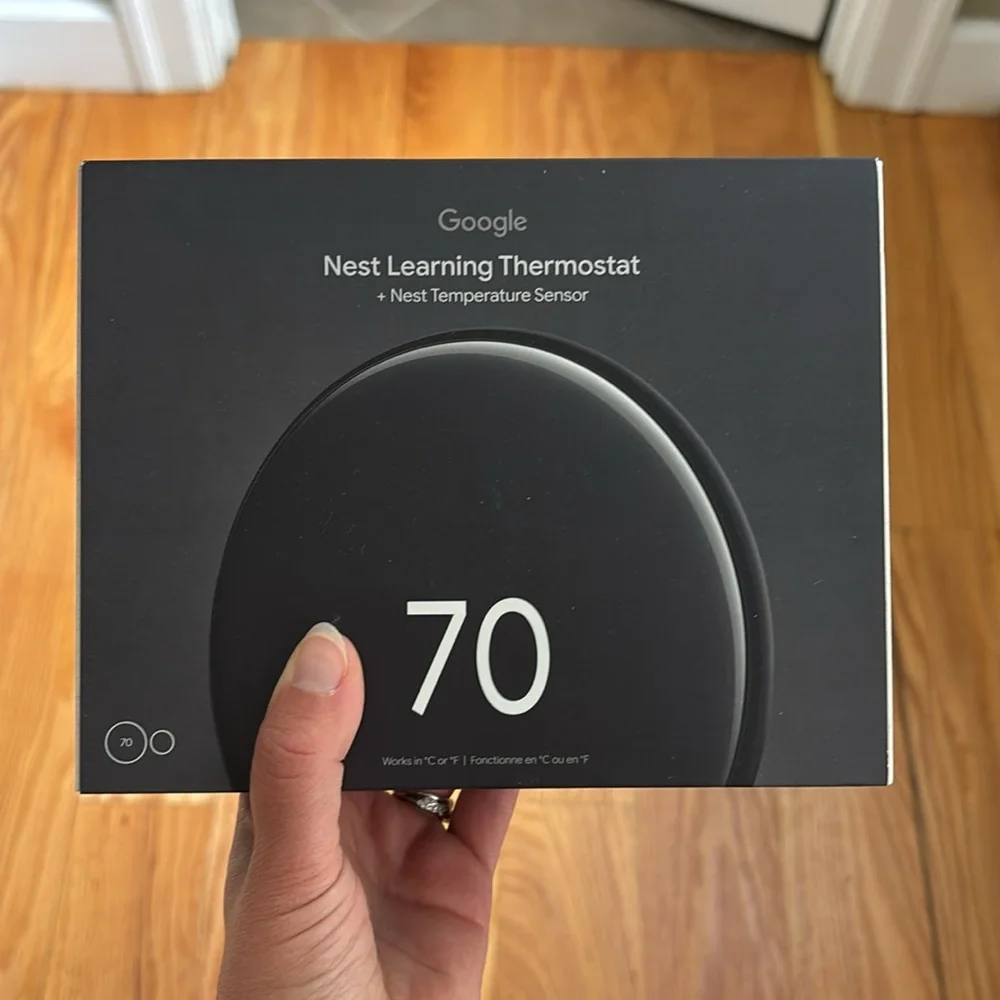 Google Nest Thermostat (Black) with Temperature Sensor